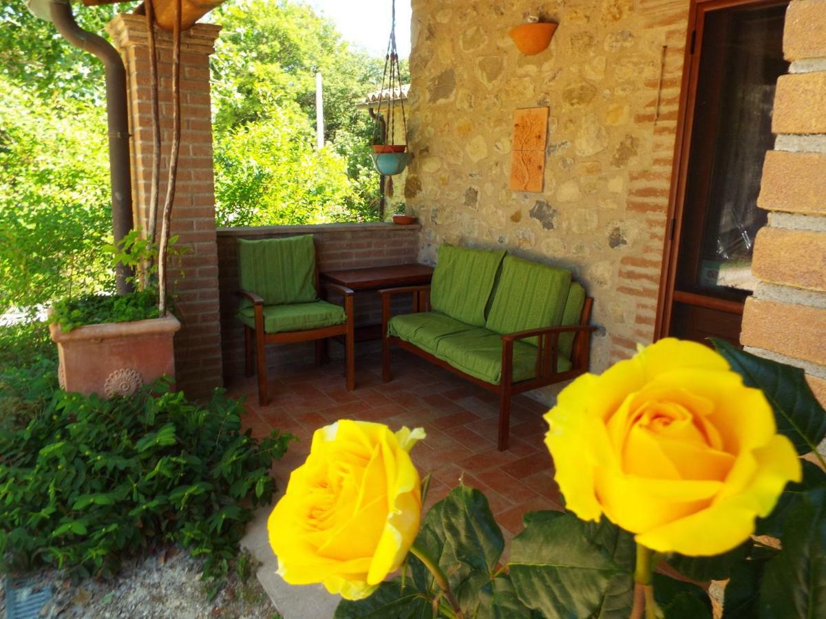 Ficulle Agriturismo Frallarenza מראה חיצוני תמונה