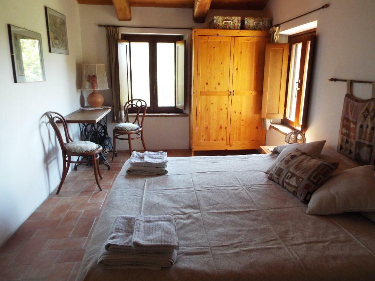 Ficulle Agriturismo Frallarenza מראה חיצוני תמונה