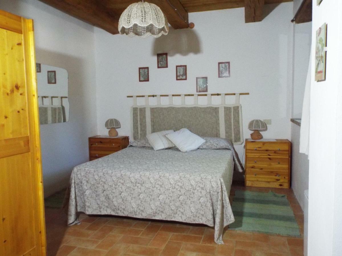 Ficulle Agriturismo Frallarenza מראה חיצוני תמונה