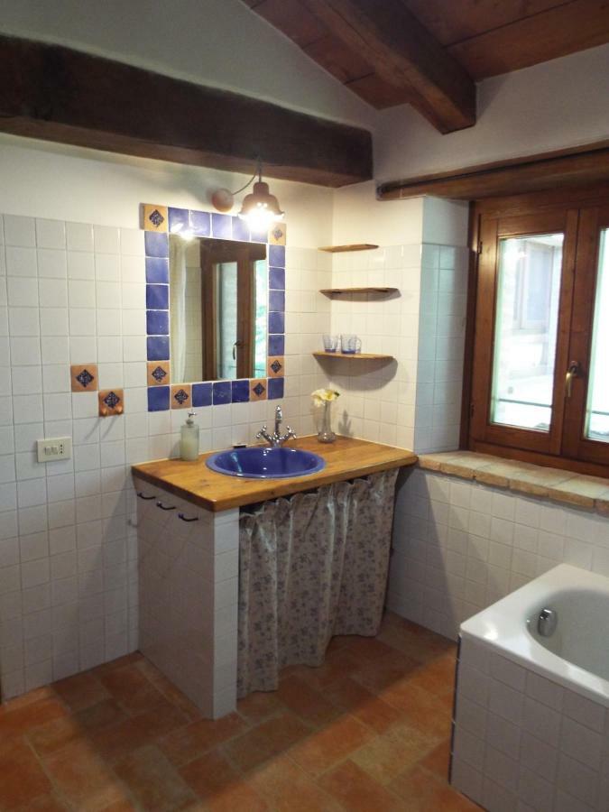 Ficulle Agriturismo Frallarenza מראה חיצוני תמונה